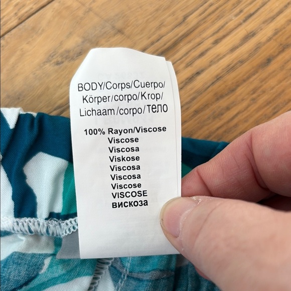 NWT La Blanca Tie Front Coverup Pants. Size Large - Picture 8 of 11